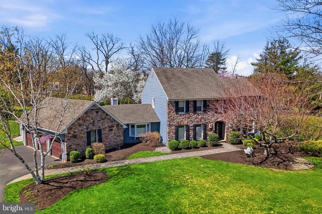 35 MATTHEW CIRCLE, RICHBORO, PA 18954