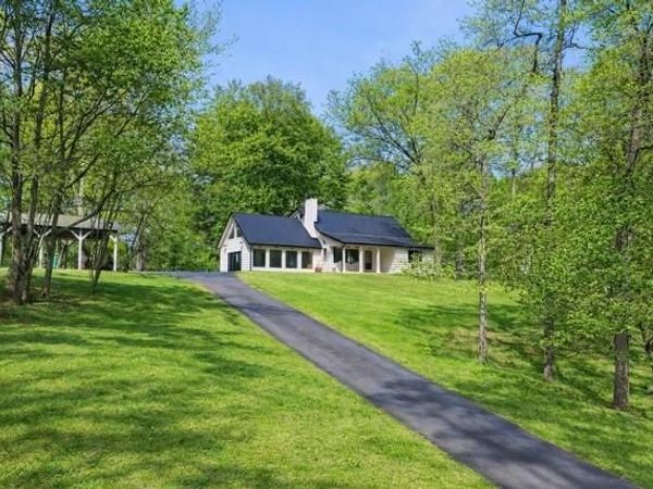 793 Cardinal Cove, Woodstock, GA 30188