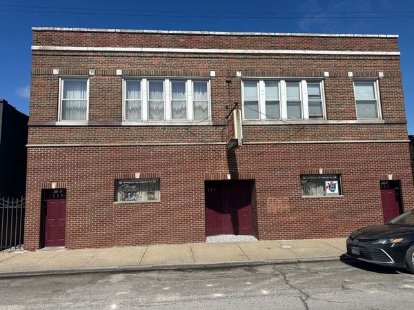 5788 S Archer Avenue, Chicago, IL 60638