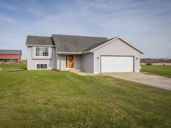 N6563 English Settlement Road, Albany, WI 53502