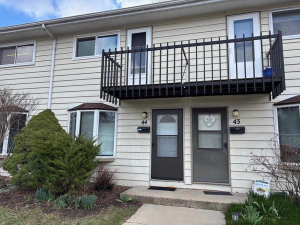 44 N Lakewood Gardens Lane, Madison, WI 53704