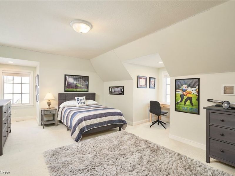 2242 Rock Creek N, Akron, OH 44333 Photo 28