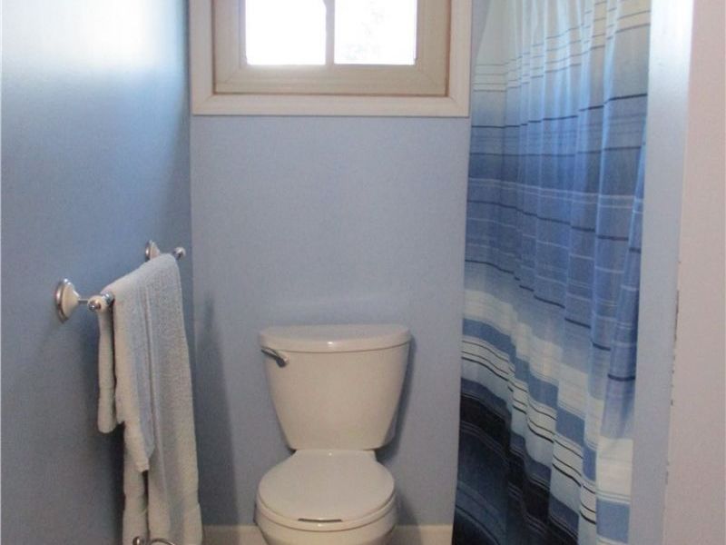 490 Mapleview Drive, Seven Hills, OH 44131 Photo 22