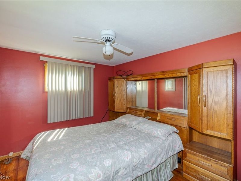 490 Mapleview Drive, Seven Hills, OH 44131 Photo 31