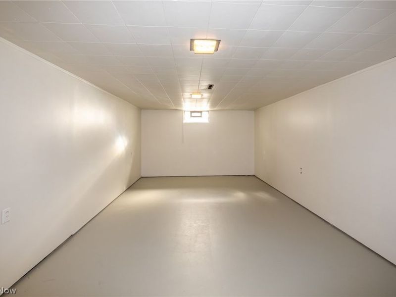 490 Mapleview Drive, Seven Hills, OH 44131 Photo 33