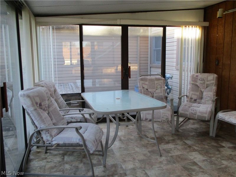 490 Mapleview Drive, Seven Hills, OH 44131 Photo 41