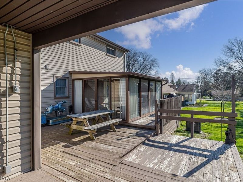 490 Mapleview Drive, Seven Hills, OH 44131 Photo 41