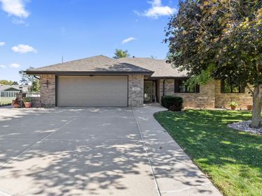 955 TOWER RIDGE, COUNCIL BLUFFS, IA 51503