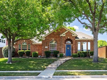 6425 Radslow Drive, Frisco, TX 75035