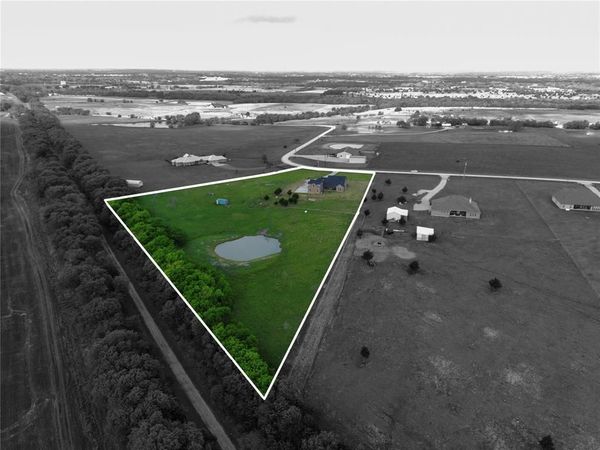 4299 County Road 1098, Celeste, TX 75423