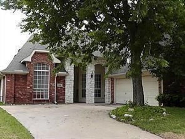 7410 Woodsprings Drive, Garland, TX 75044