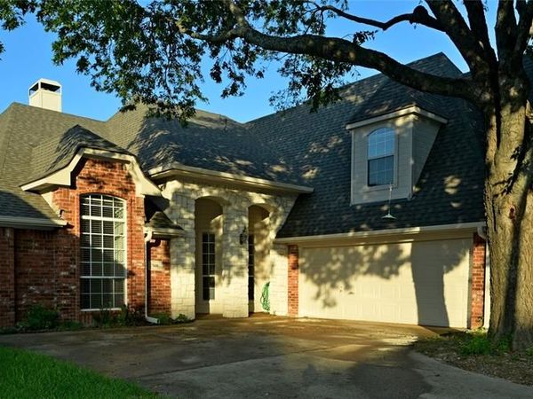 7410 Woodsprings Drive, Garland, TX 75044