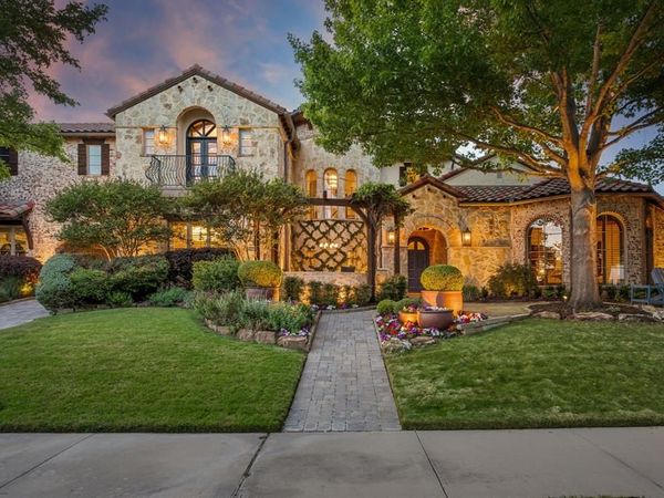 1008 Excalibur Boulevard, Lewisville, TX 75056