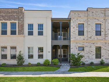 305 Sunset Lane, Unit 102, Fort Worth, TX 76114
