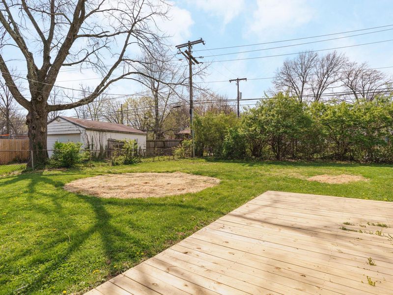 805 Exeter Road, Whitehall, OH 43213 Photo 4