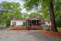 120 Honeymoon Ln photo 4