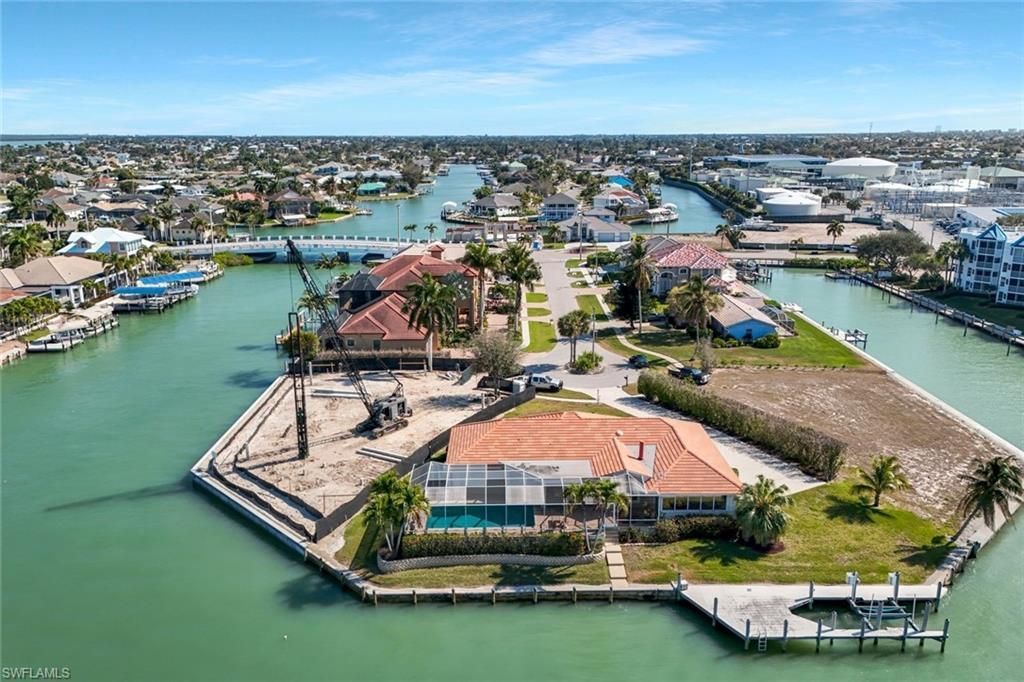 1231 Redwood Ct, Marco Island, FL 34145 Photo