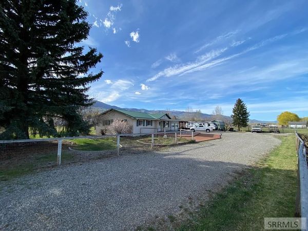 7 Apache Way, SALMON, ID 83467