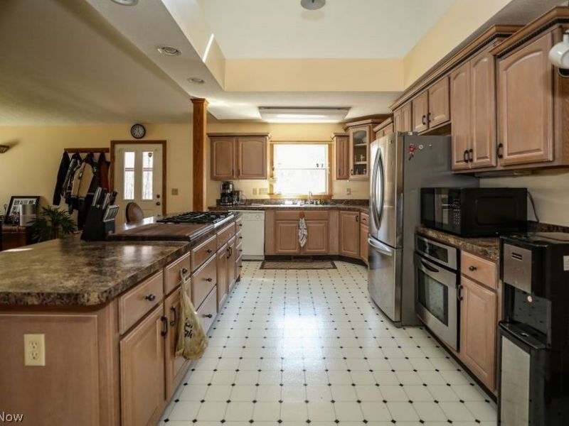 8651 Freedom Road, Windham, OH 44288 Photo 21