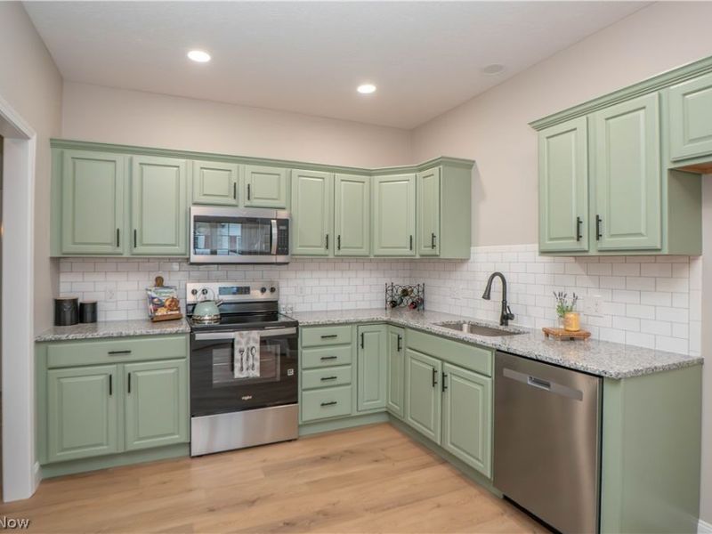 6980 Knight Avenue NW, Canton, OH 44708 Photo 8