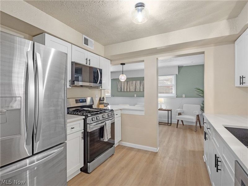 540 Kenilworth Road, Bay Village, OH 44140 Photo 13