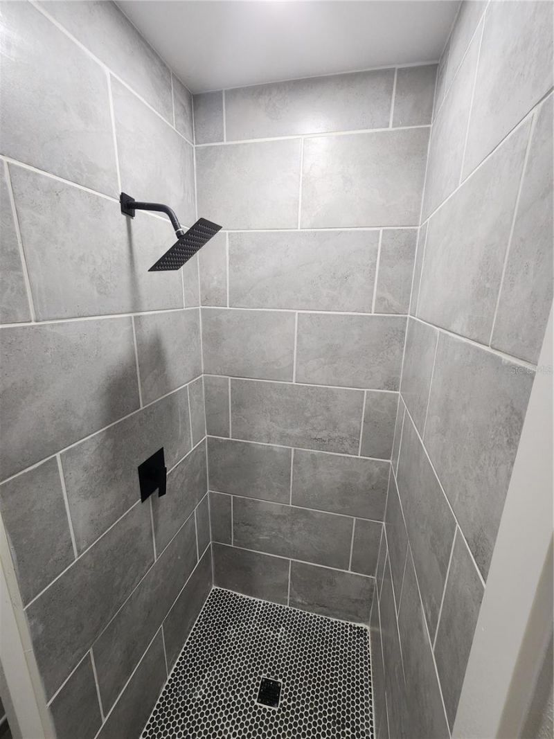 1211 62nd Avenue E, Bradenton, FL 34203 Photo