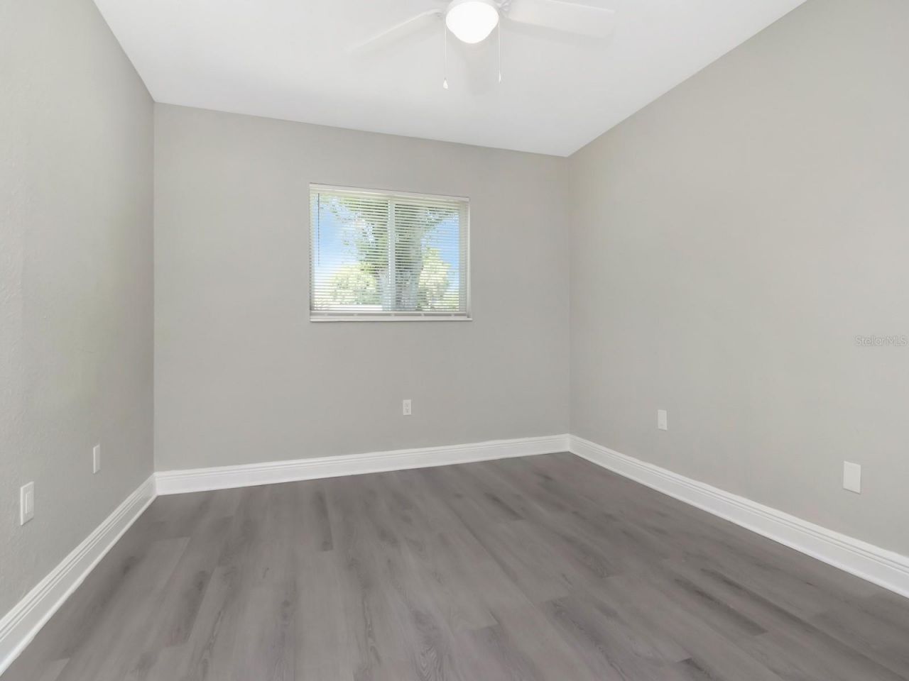 1211 62nd Avenue E, Bradenton, FL 34203 Photo