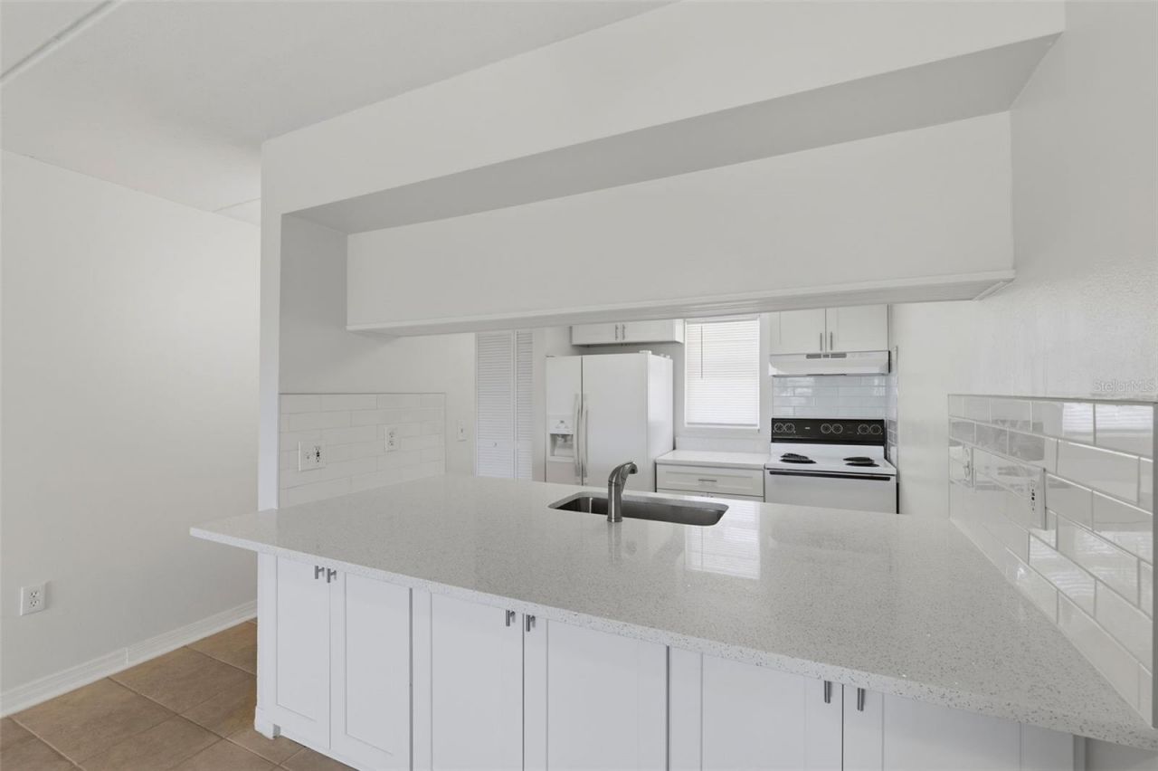 12760 Indian Rocks Road, Unit 1065, Largo, FL 33774 Photo