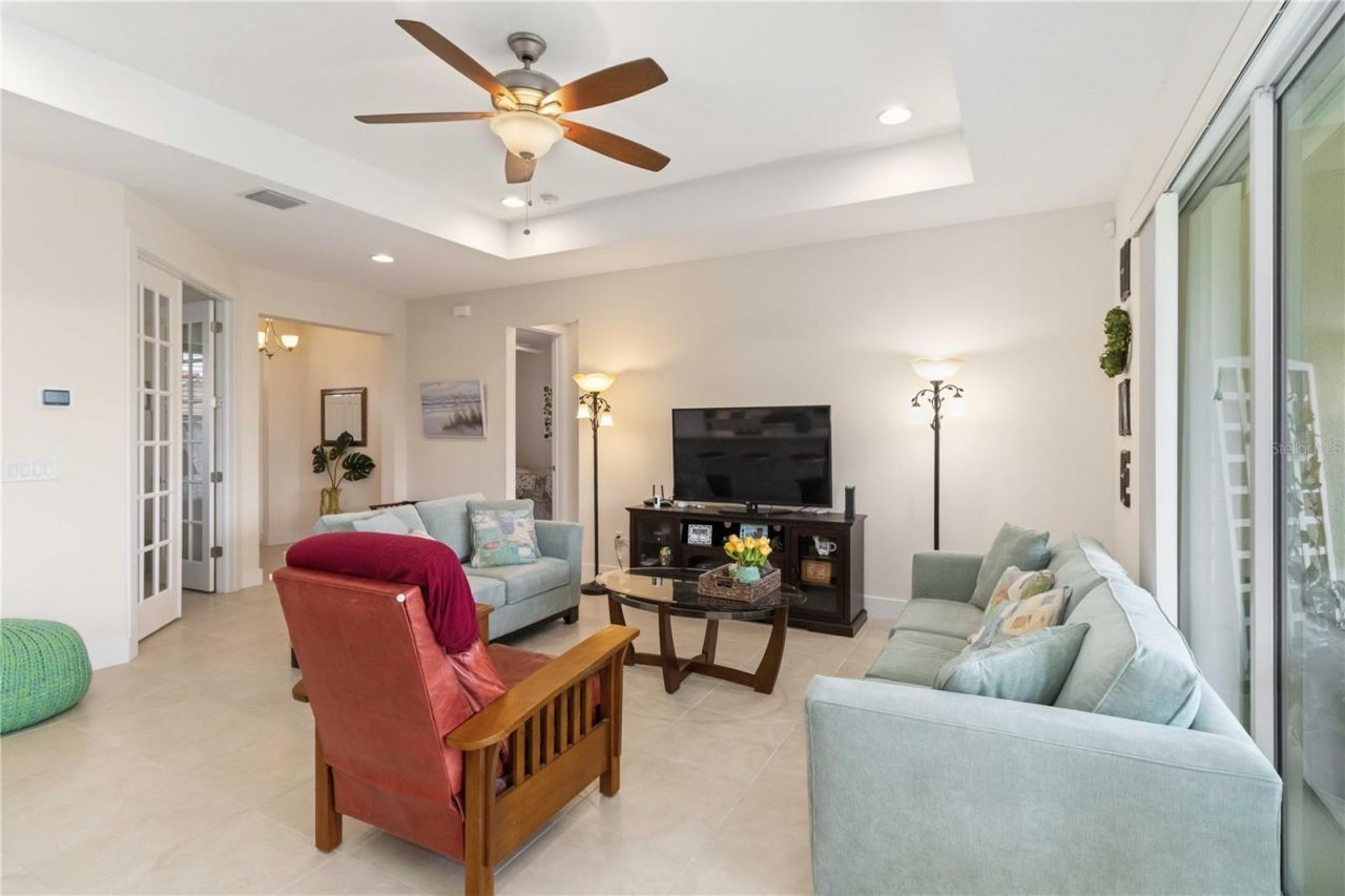 834 Birdie Way, Apollo Beach, FL 33572 Photo