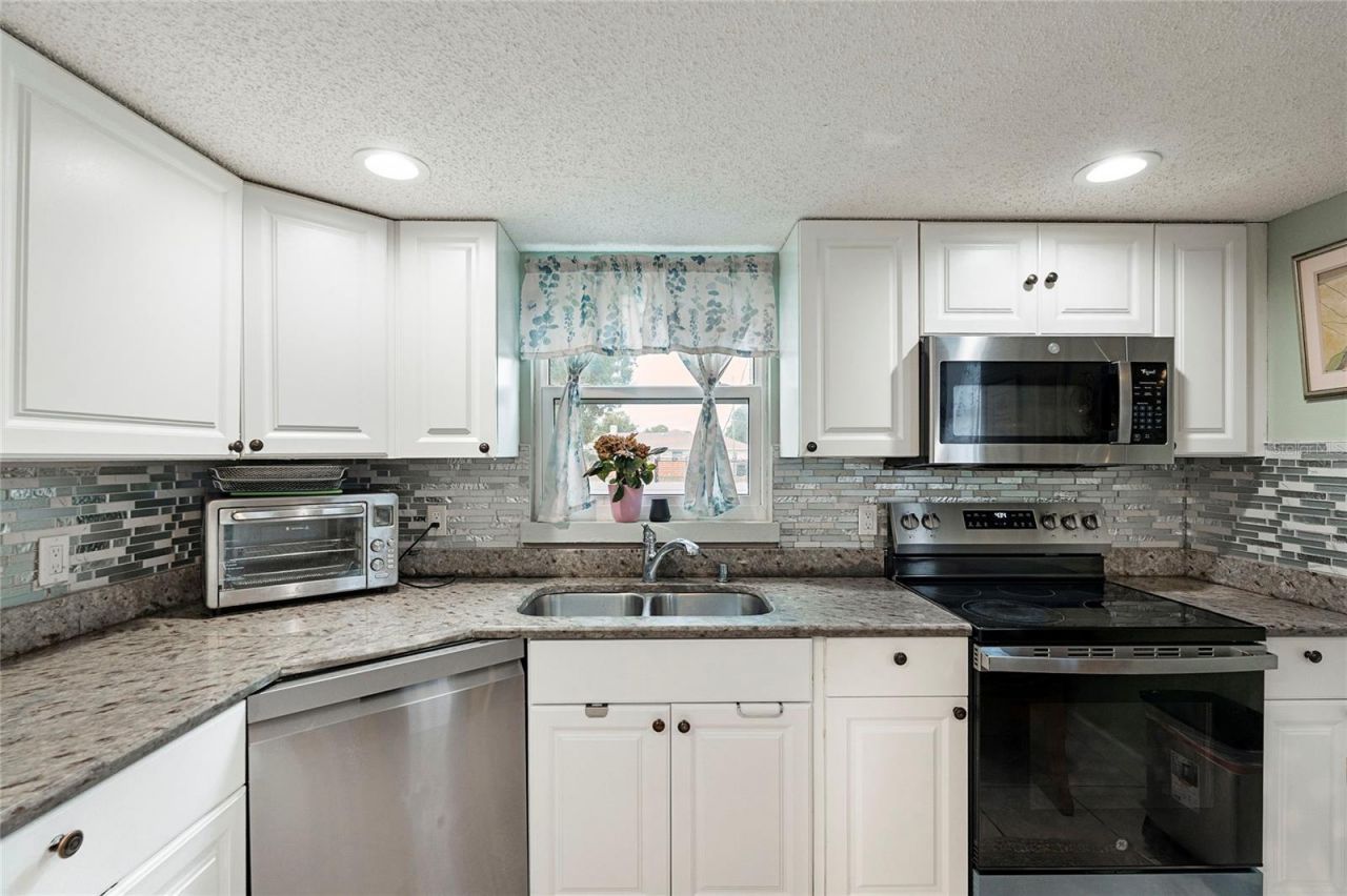 7067 Jarvis Road, Sarasota, FL 34241 Photo