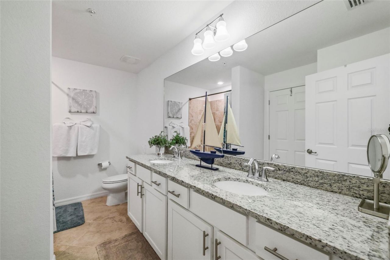 14091 Heritage Landing Boulevard, Unit 121, Punta Gorda, FL 33955 Photo