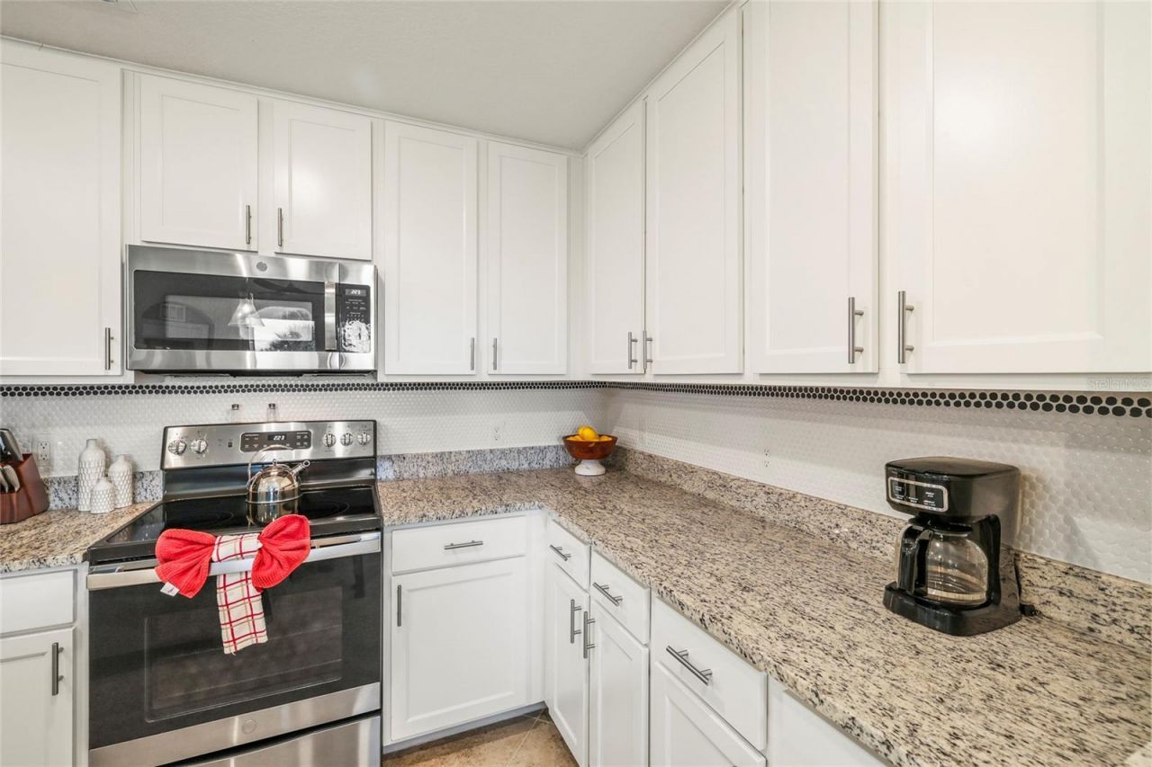 14091 Heritage Landing Boulevard, Unit 121, Punta Gorda, FL 33955 Photo