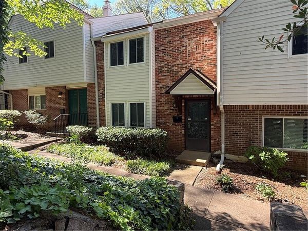 7344 Cardigan Circle , Atlanta, GA 30328
