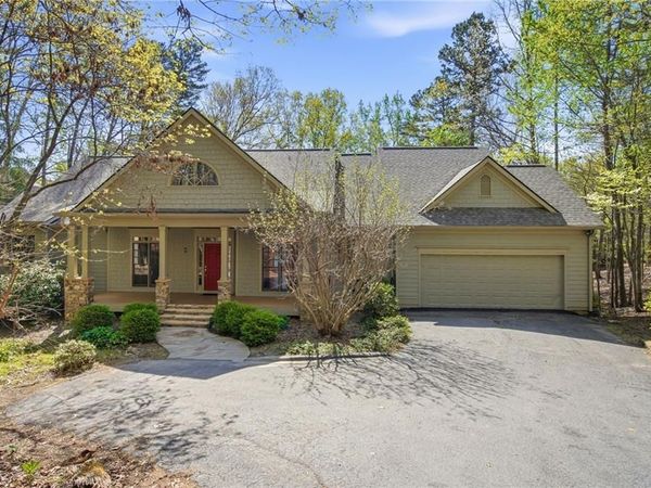 33 Kingfisher Point, Big Canoe, GA 30143