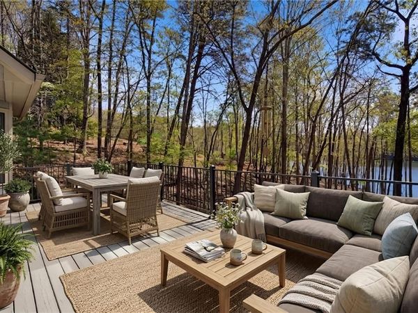 33 Kingfisher Point, Big Canoe, GA 30143