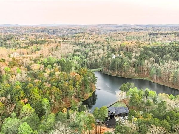 102 Overlook Way , Ellijay, GA 30540