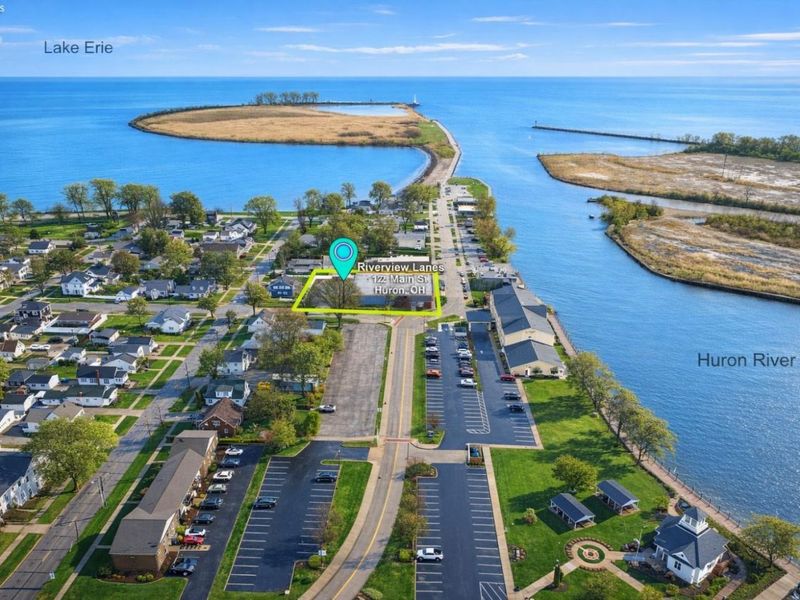 125 Main Street, Huron, OH 44839 Photo 1