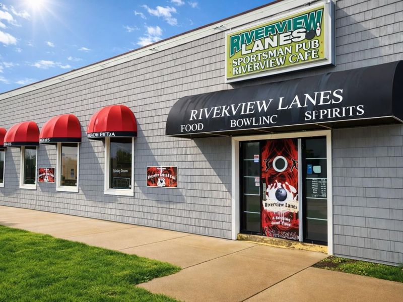 125 Main Street, Huron, OH 44839 Photo 4