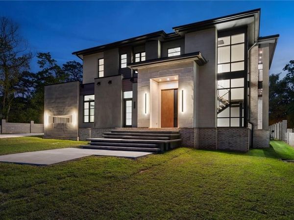 3712 Old Shell Road, Mobile, AL 36608