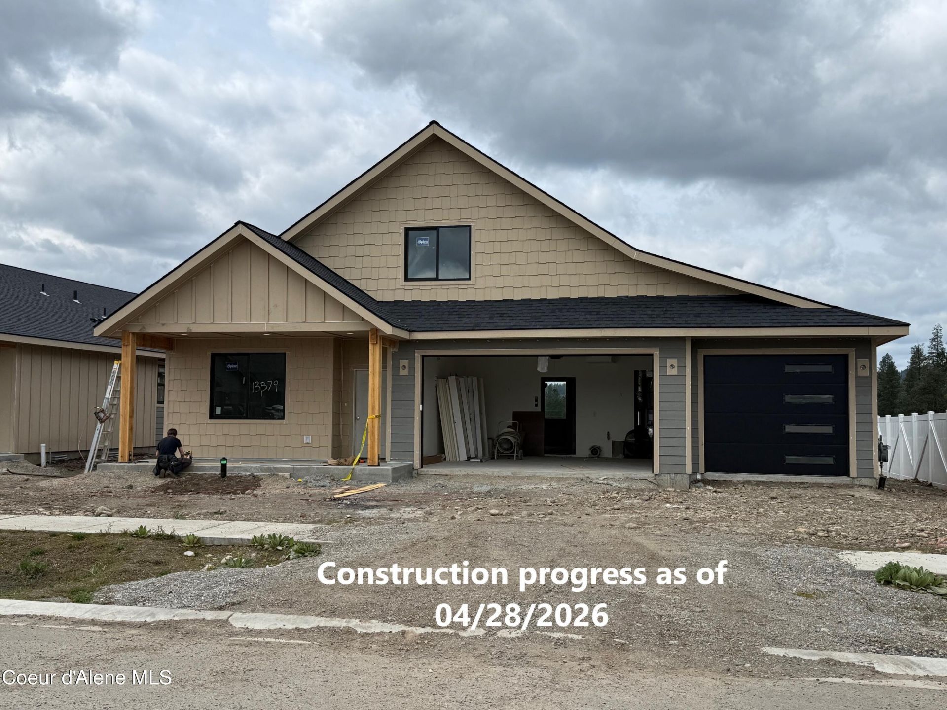 13379 N Bale St, Rathdrum, ID 83858 Main Photo