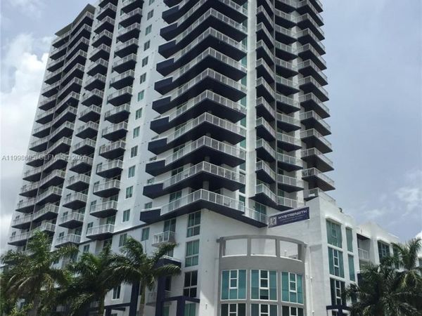 275 NE 18th St, Unit 307, Miami, FL 33132