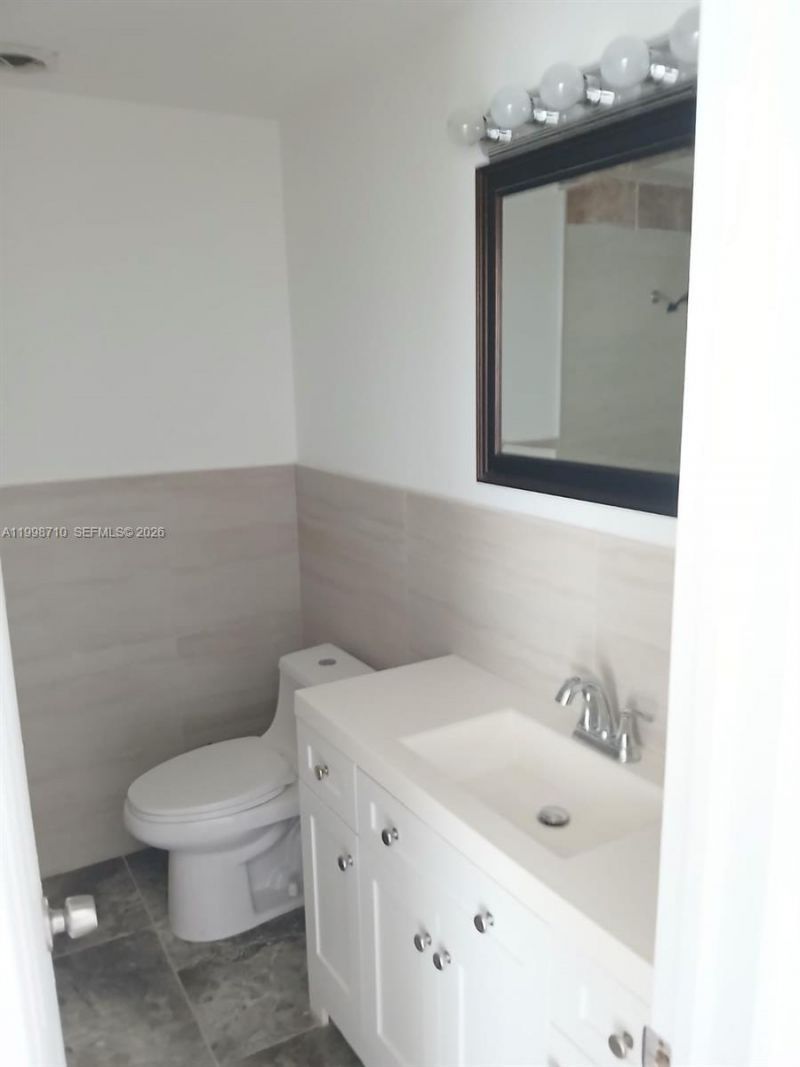 812 SW 13th St, Unit 812, Fort Lauderdale, FL 33315 Photo