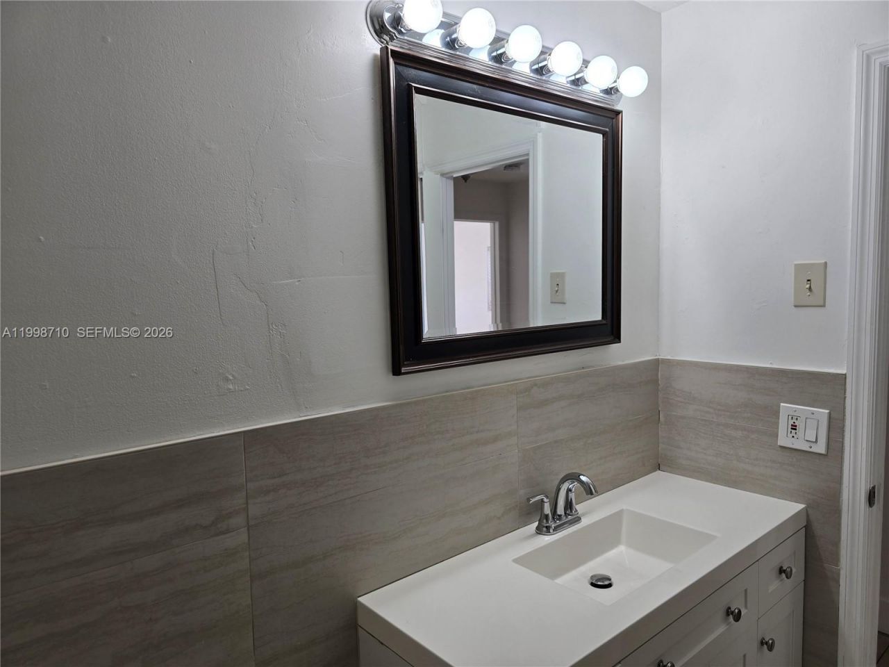 812 SW 13th St, Unit 812, Fort Lauderdale, FL 33315 Photo