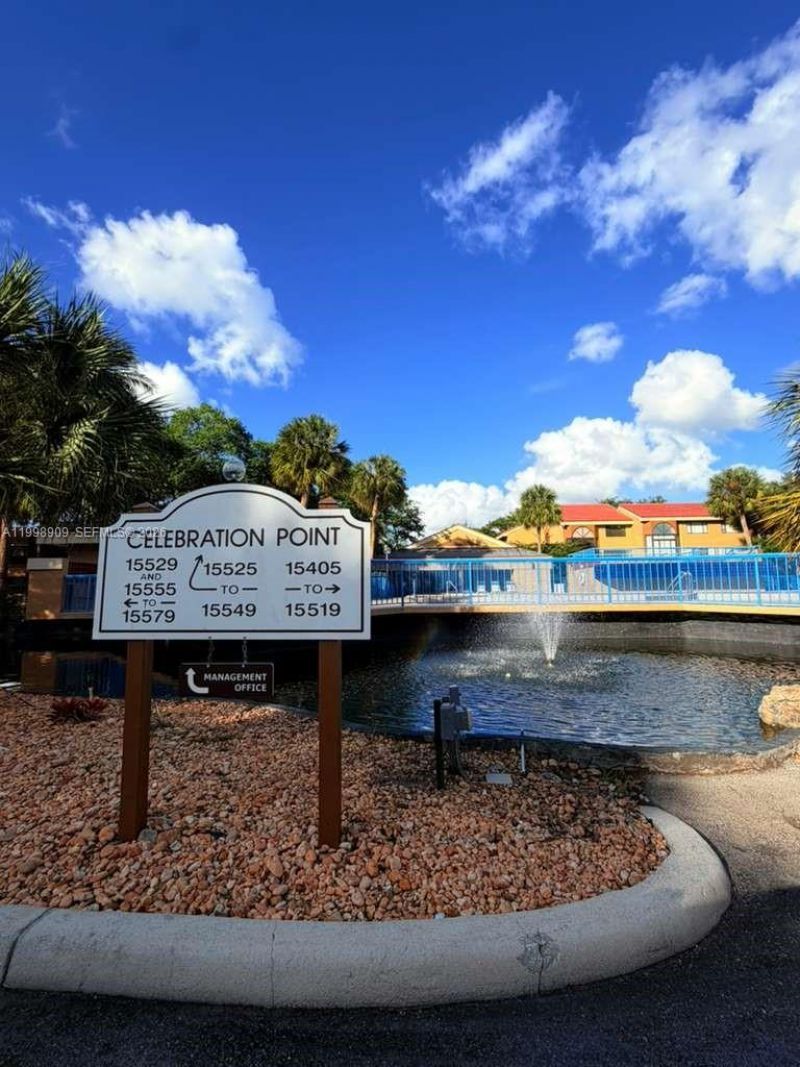 15515 N Miami Lakeway N, Unit 202-11, Miami Lakes, FL 33014 Photo