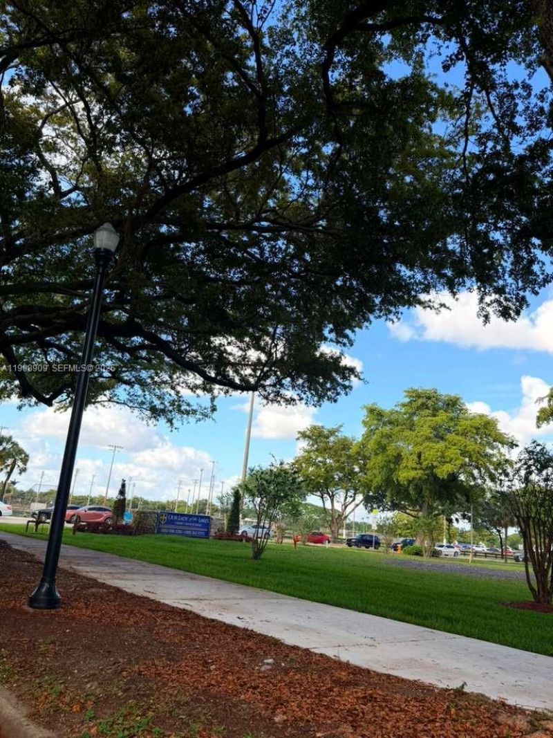 15515 N Miami Lakeway N, Unit 202-11, Miami Lakes, FL 33014 Photo