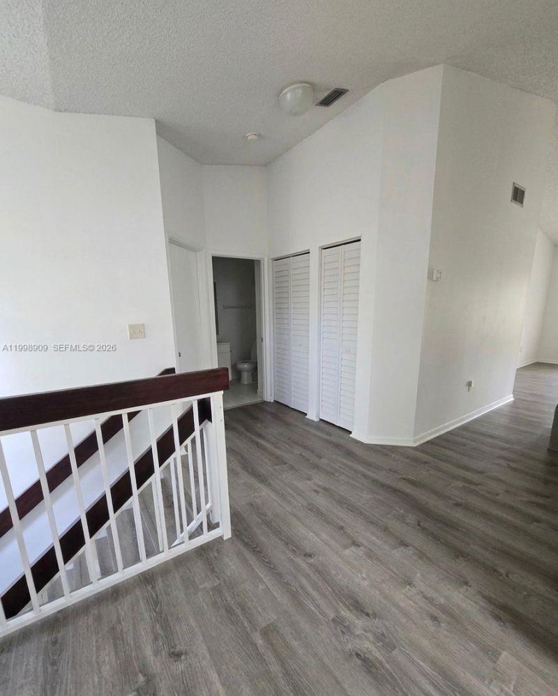 15515 N Miami Lakeway N, Unit 202-11, Miami Lakes, FL 33014 Photo