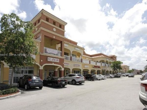 6672 Stirling Rd , Davie, FL 33024