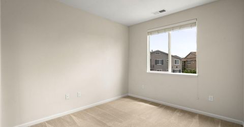 2490 Eastshore Place, Unit 104, Reno, NV 89509 Photo