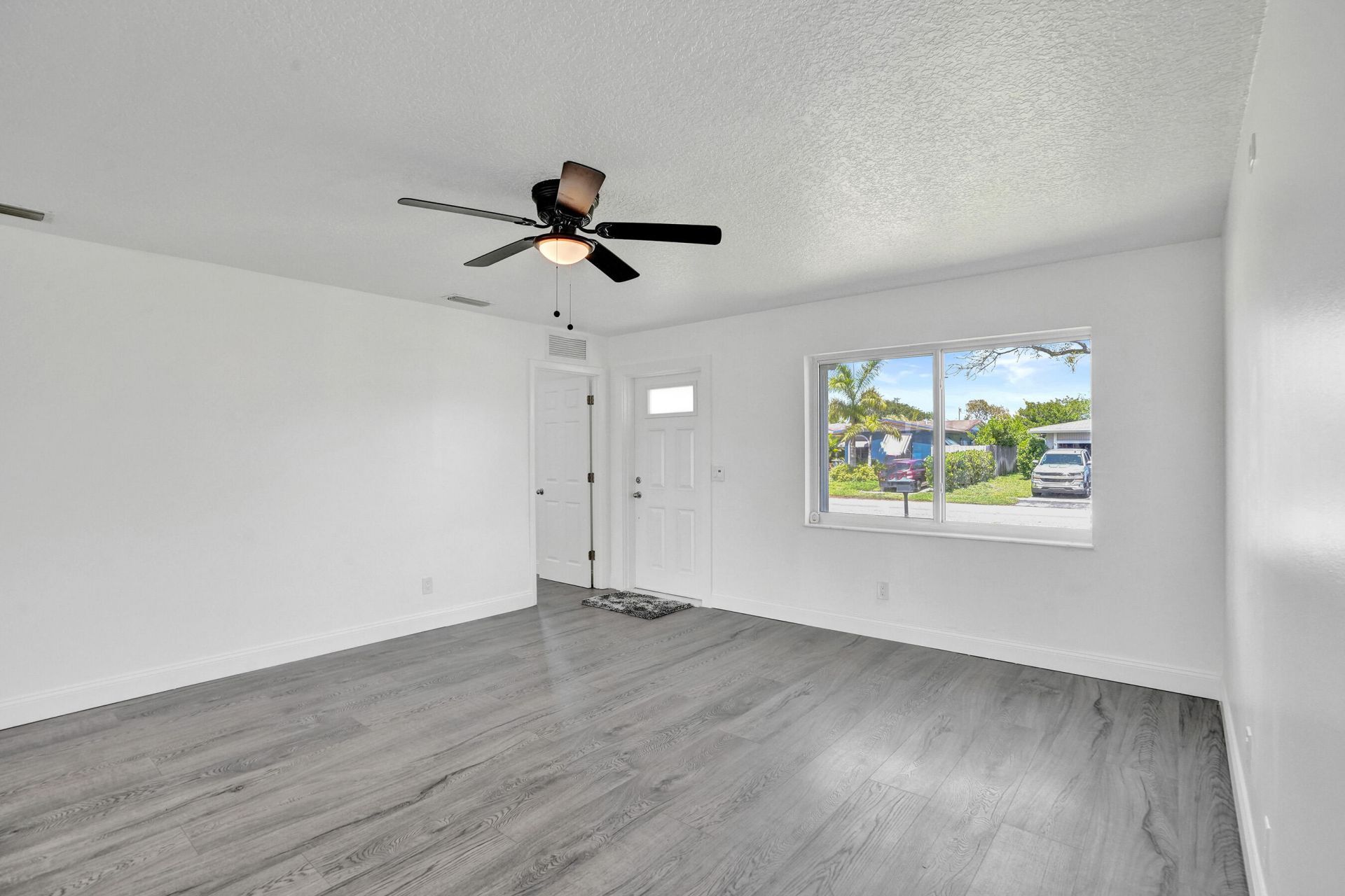 9366 NW 23rd Street, Pembroke Pines, FL 33024 Photo