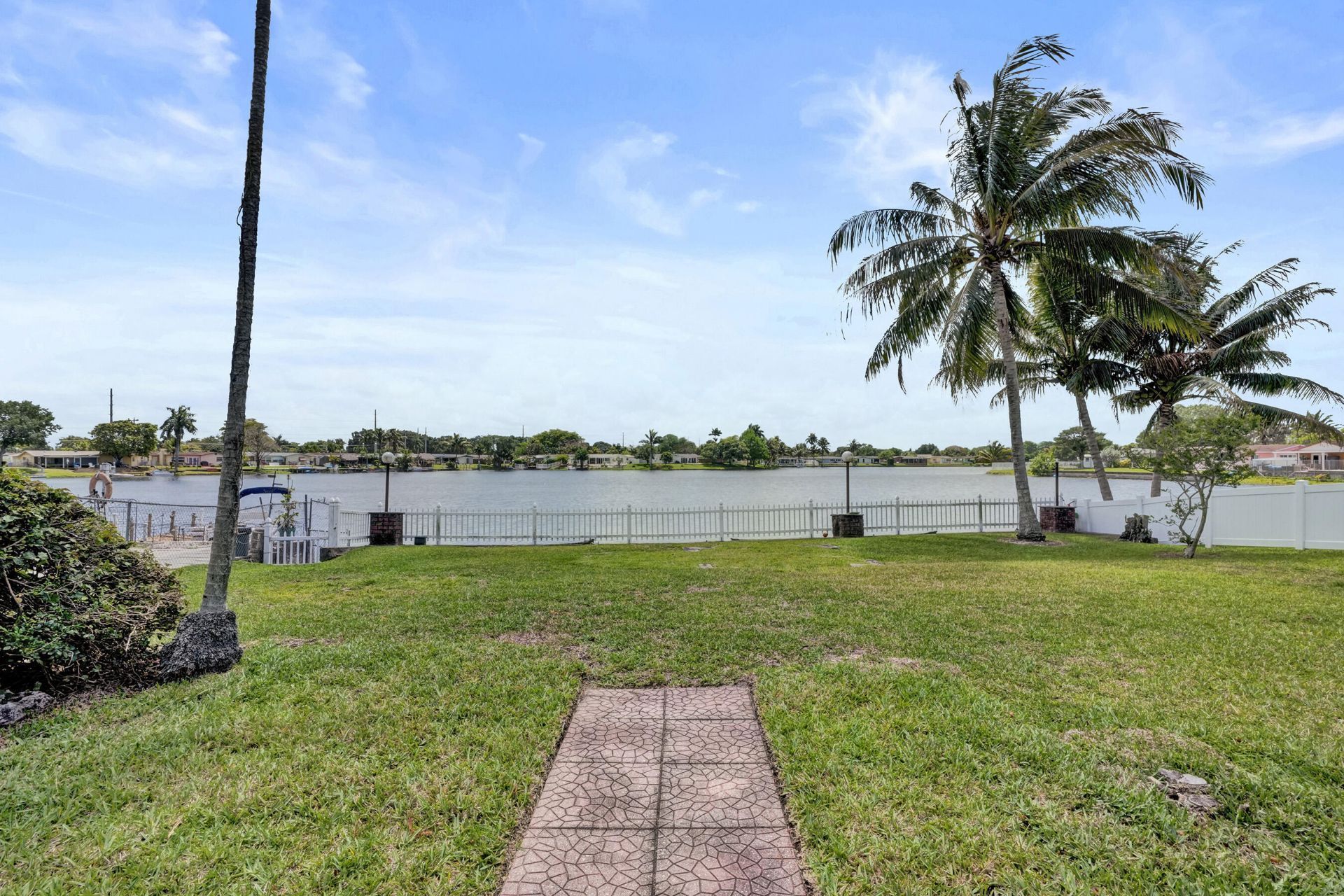 9366 NW 23rd Street, Pembroke Pines, FL 33024 Photo